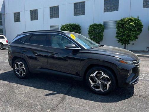 Phantom Black 2022 Hyundai TUCSON Limited