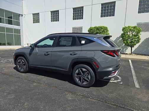Hampton Gray 2026 Hyundai TUCSON SEL