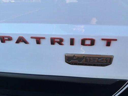 Bright White Clearcoat 2016 Jeep Patriot Sport