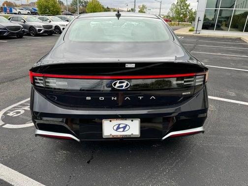 2025 Hyundai SONATA SEL