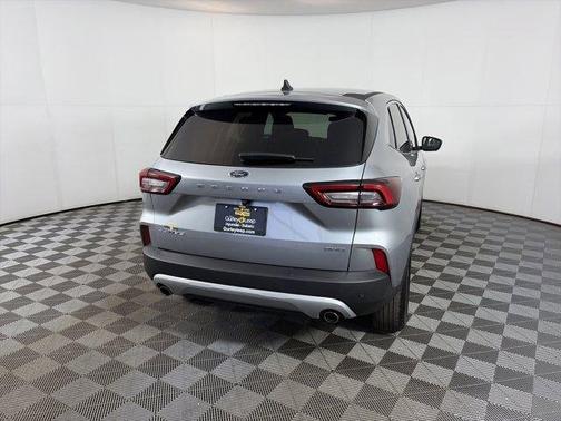 Iconic Silver Metallic 2023 Ford Escape Active