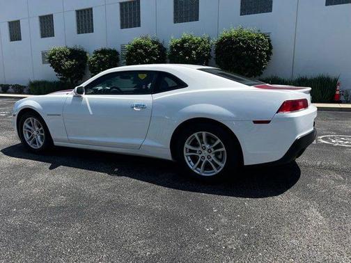 Summit White 2015 Chevrolet Camaro 1LS