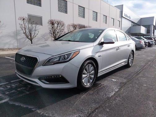 2016 Hyundai SONATA Hybrid Base