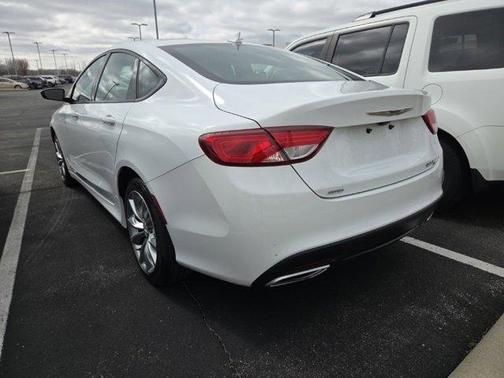 Bright White Clearcoat 2015 Chrysler 200 S