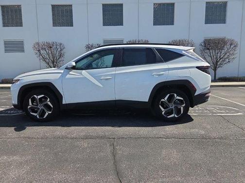 Serenity White Pearl 2023 Hyundai TUCSON SEL
