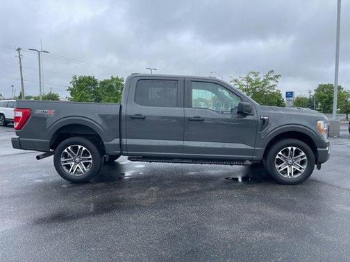 Lead Foot 2021 Ford F-150 XL
