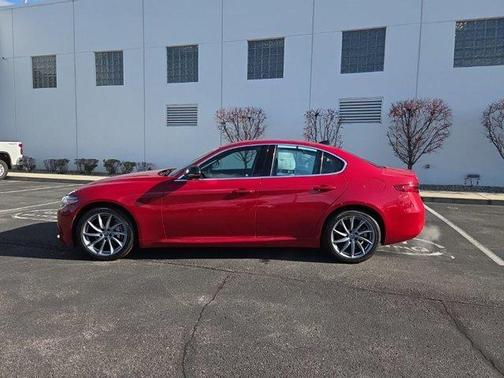 2017 Alfa Romeo Giulia Ti