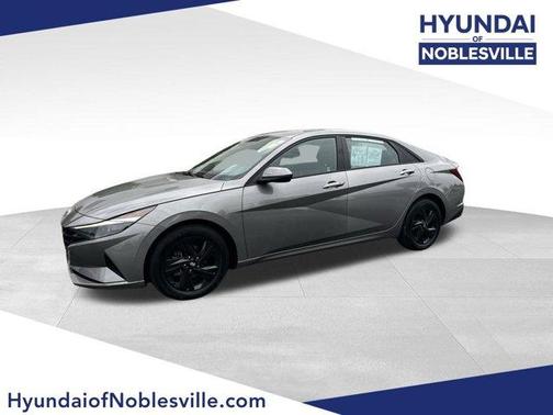 Metal 2023 Hyundai ELANTRA SEL