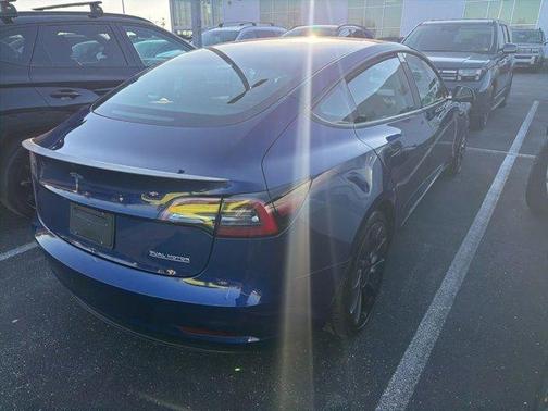 2023 Tesla Model 3 Performance