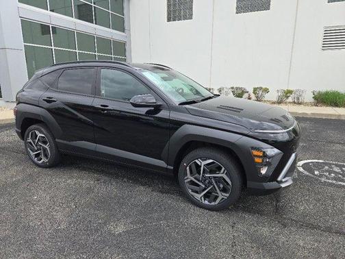 Abyss Black Pearl 2026 Hyundai KONA SEL Premium