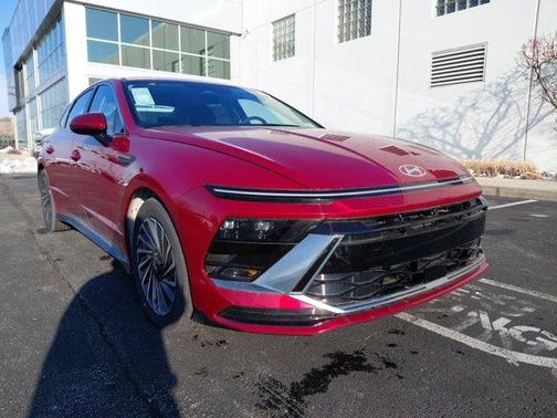 2025 Hyundai SONATA Hybrid SEL