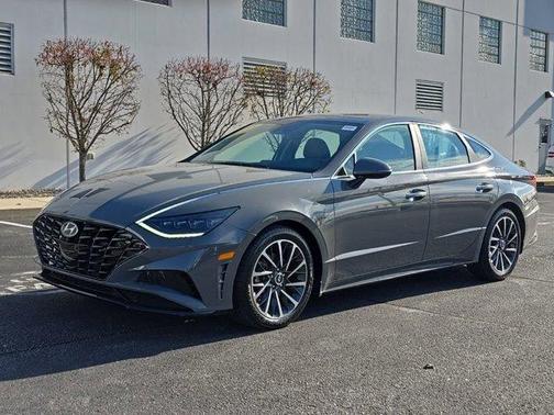 2021 Hyundai SONATA Limited