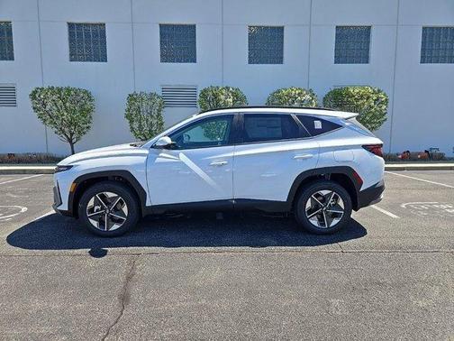 Pearl 2026 Hyundai TUCSON Hybrid SEL