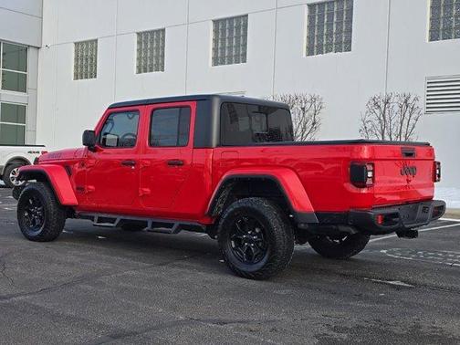 2021 Jeep Gladiator Sport