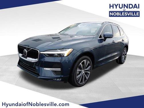 2022 Volvo XC60 B5 Momentum