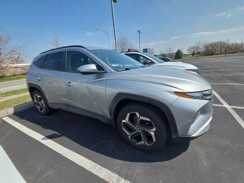 Shimmering Silver 2023 Hyundai TUCSON SEL