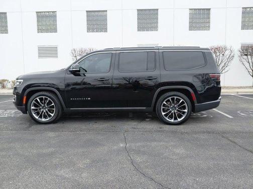 2022 Jeep Wagoneer Series III