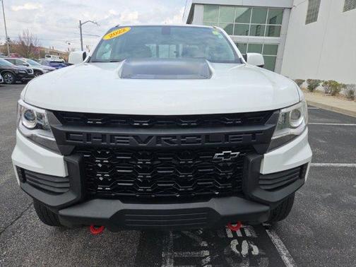 Summit White 2022 Chevrolet Colorado ZR2