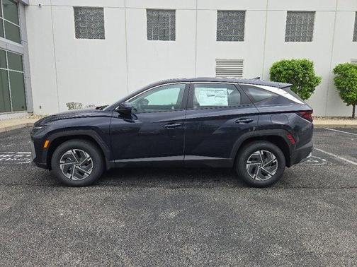 Deep Sea 2026 Hyundai TUCSON Hybrid Blue SE