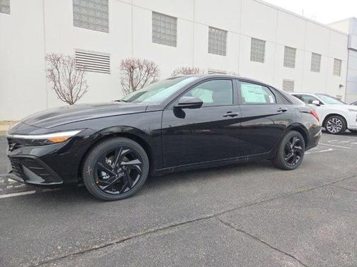 Black 2026 Hyundai ELANTRA HEV SEL Sport