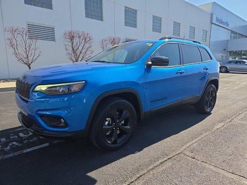 2023 Jeep Cherokee Altitude Lux