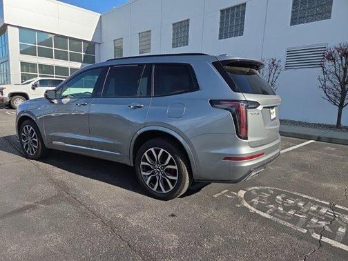 2023 Cadillac XT6 Sport AWD
