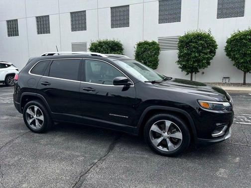 Diamond Black 2019 Jeep Cherokee Limited