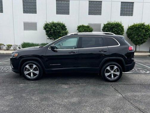 Diamond Black 2019 Jeep Cherokee Limited