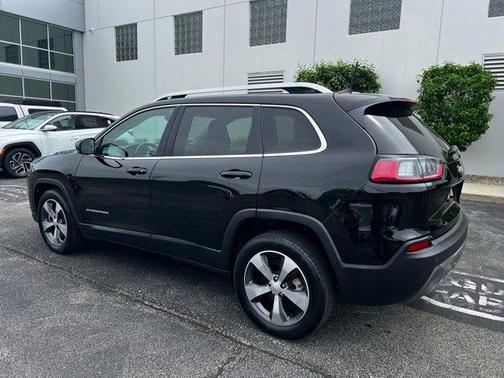 Diamond Black 2019 Jeep Cherokee Limited