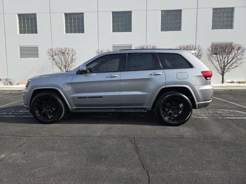2019 Jeep Grand Cherokee Altitude
