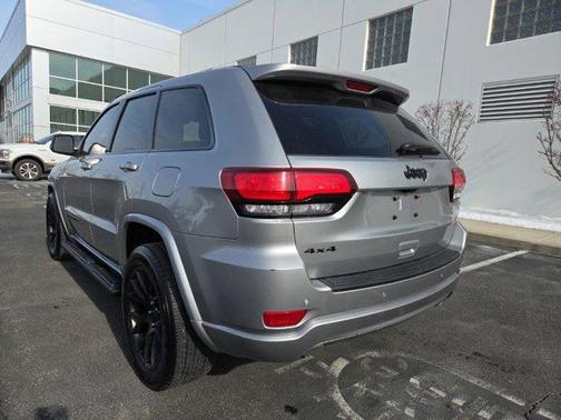 2019 Jeep Grand Cherokee Altitude
