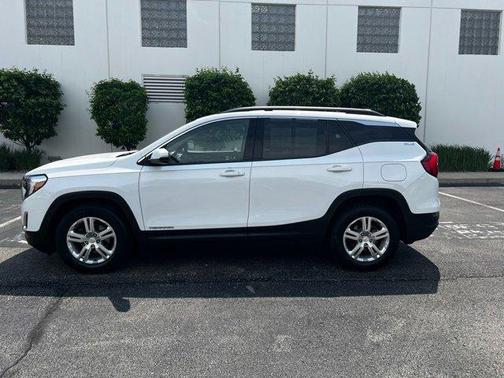 Summit White 2020 GMC Terrain SLE