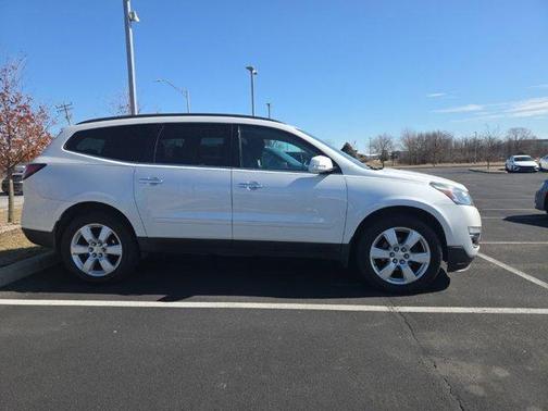 2017 Chevrolet Traverse 1LT