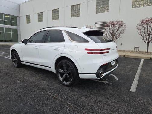 2023 Genesis GV70 2.5T