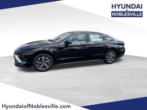 Black 2026 Hyundai SONATA Hybrid Blue