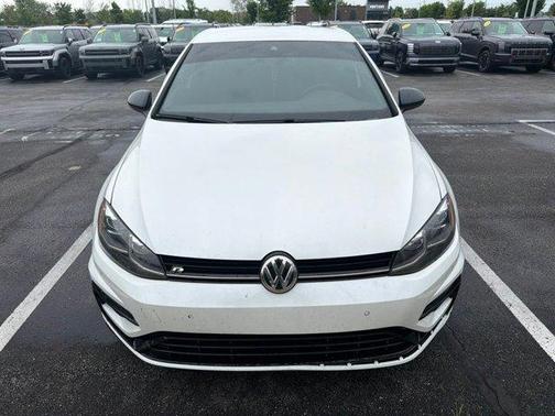 Oryx White Pearl Effect 2019 Volkswagen Golf R 2.0T w/DCC & Navigation