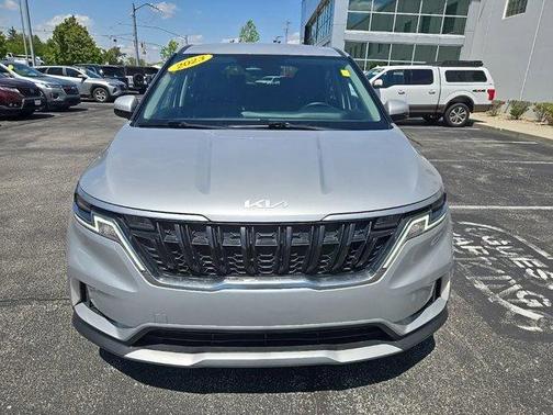 Silky Silver 2023 Kia Carnival LX