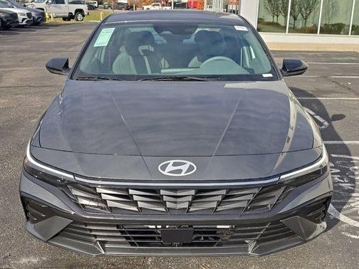 2026 Hyundai ELANTRA SEL