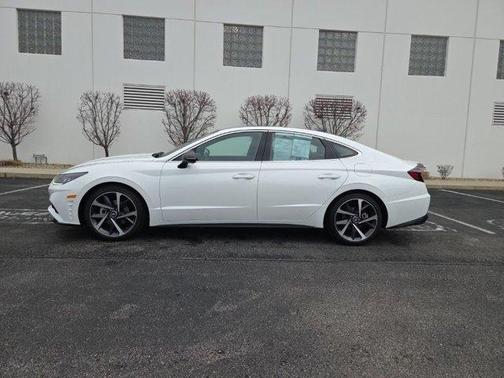 2022 Hyundai SONATA SEL Plus