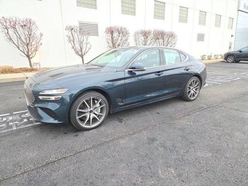 2024 Genesis G70 2.5T