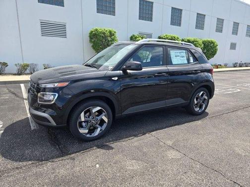 Onyx Black 2026 Hyundai VENUE SEL