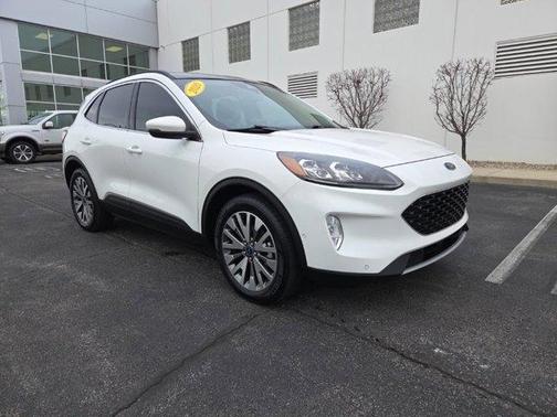 2020 Ford Escape Titanium