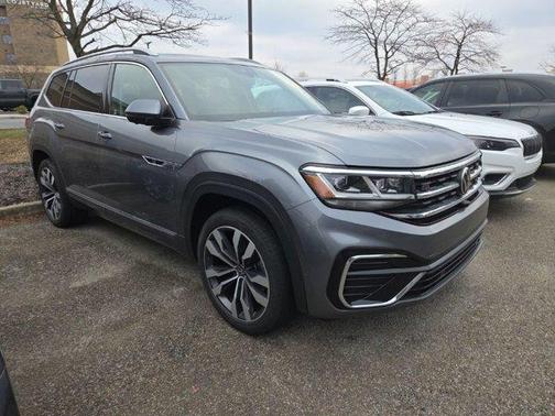2022 Volkswagen Atlas 3.6L SEL Premium R-Line