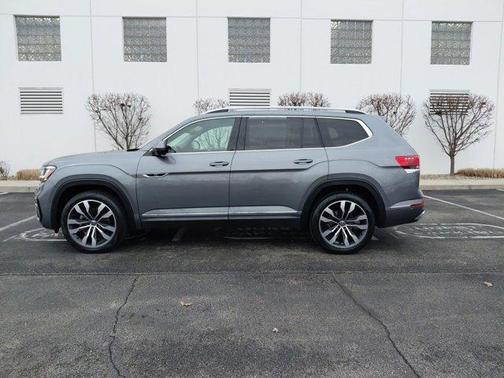 2022 Volkswagen Atlas 3.6L SEL Premium R-Line