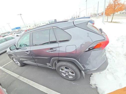 2024 Toyota RAV4 Hybrid LE