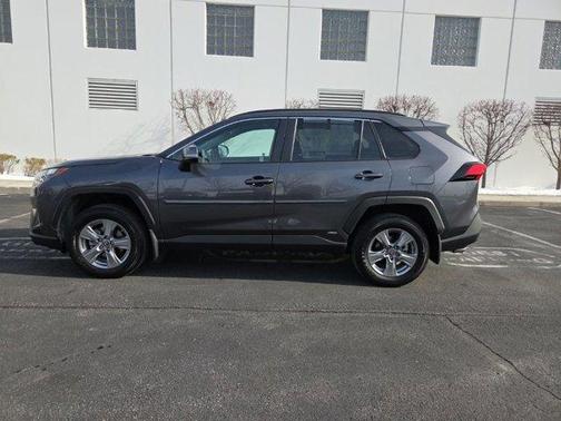 2024 Toyota RAV4 Hybrid LE