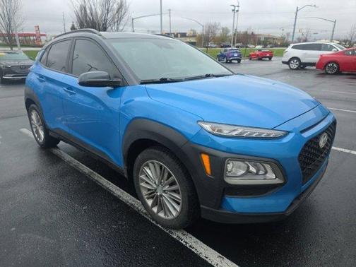 2021 Hyundai KONA SEL