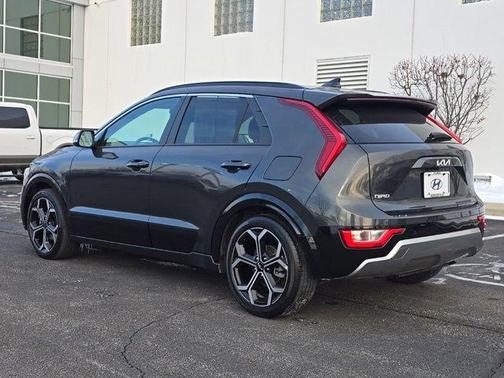 2023 Kia Niro EX Touring