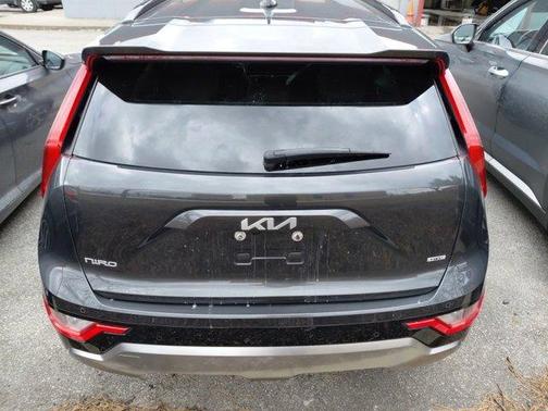 2023 Kia Niro EX Touring