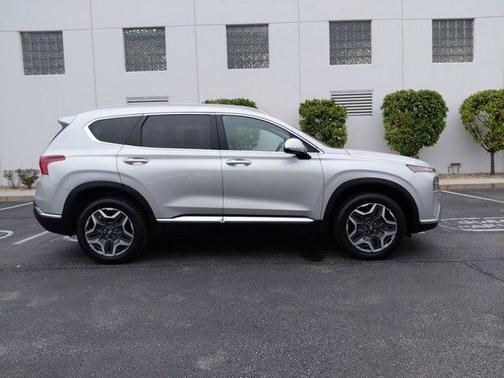 2022 Hyundai SANTA FE HEV SEL Premium